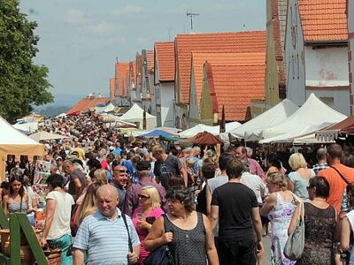 SELSKÉ SLAVNOSTI HOLAŠOVICE